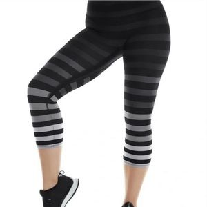 K-DEER Jody Stripe Crop Legging XS